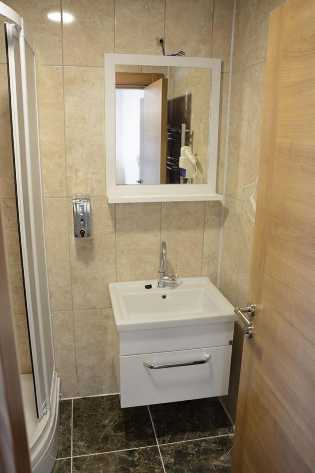 Sts Hotel Luleburgaz Δωμάτιο φωτογραφία